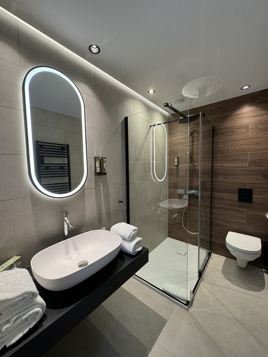 Castel de Pont-à-Lesse - Anseremme - Bathroom
