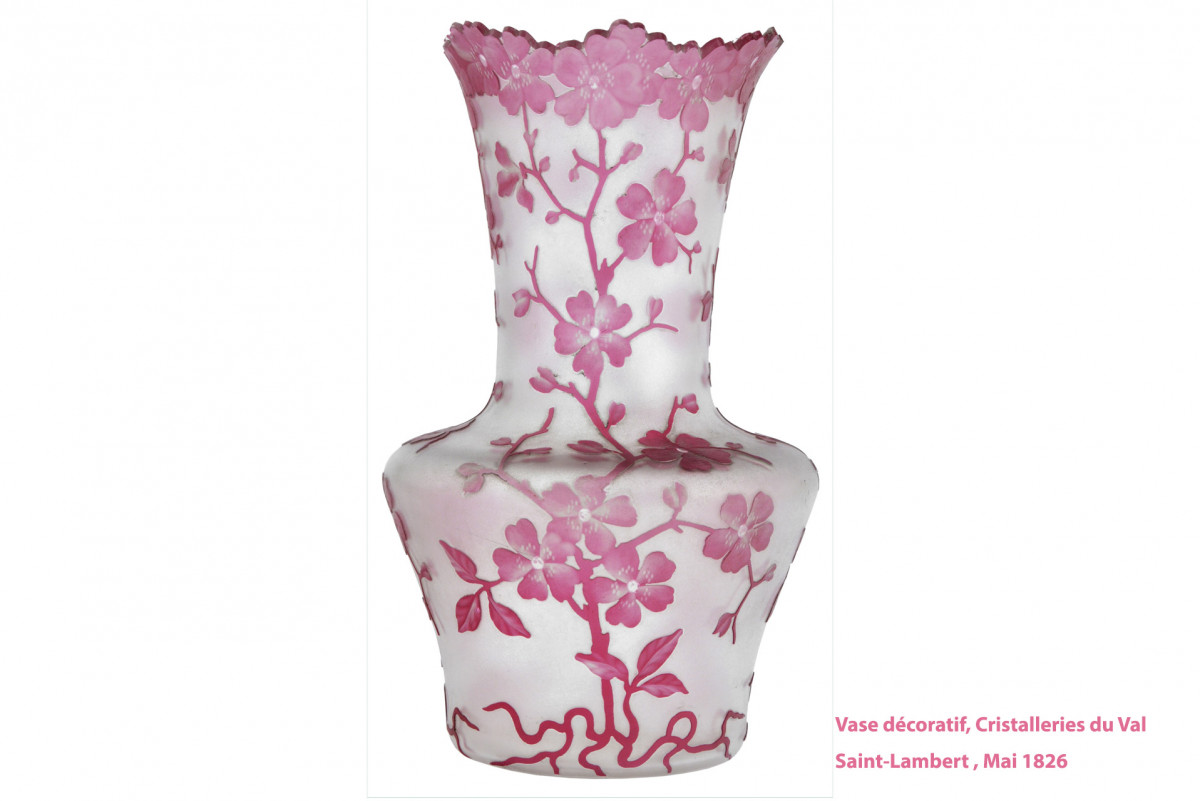 Tentoonstelling - Japonisme en art nouveau - 200-jarig jubileum van de glasfabriek Cristalleries du Val Saint-Lambert - © Ville de Liège Tentoonstelling - Japonisme en art nouveau - 200-jarig jubileum van de glasfabriek Cristalleries du Val Saint-Lambert