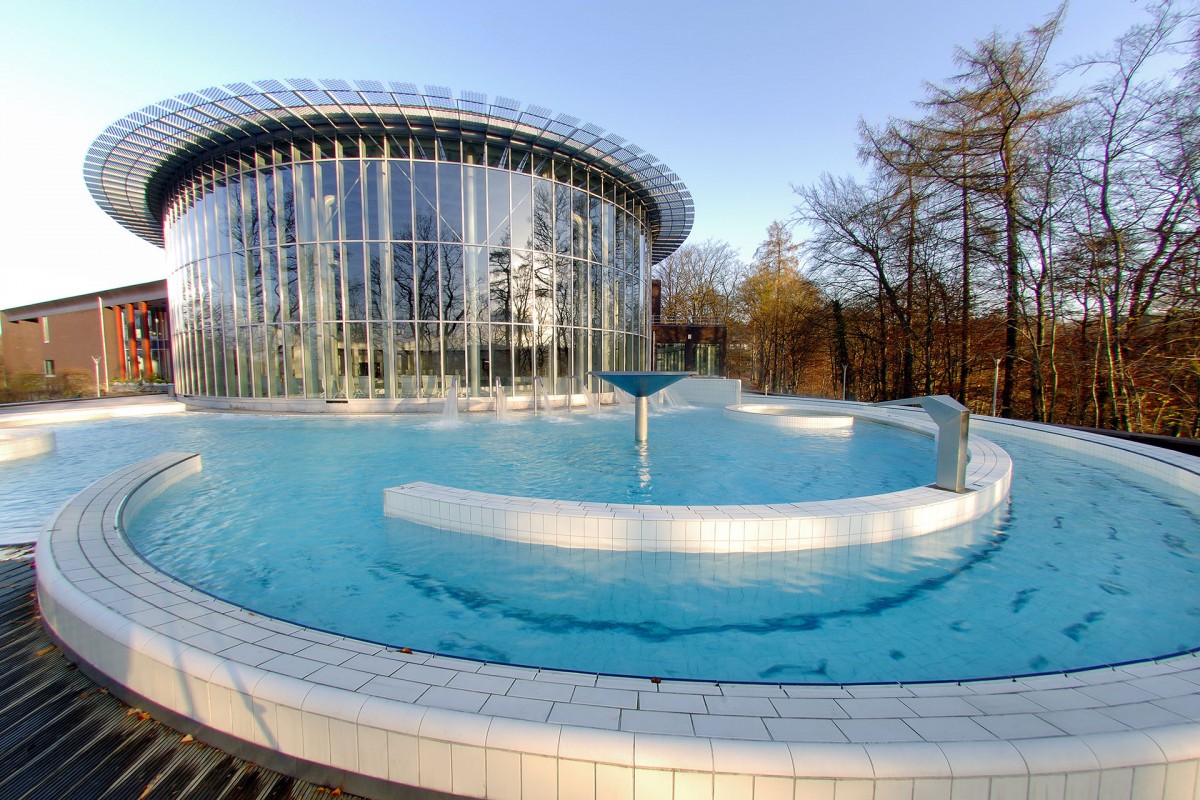 Les Thermes de Spa - Piscine extérieure