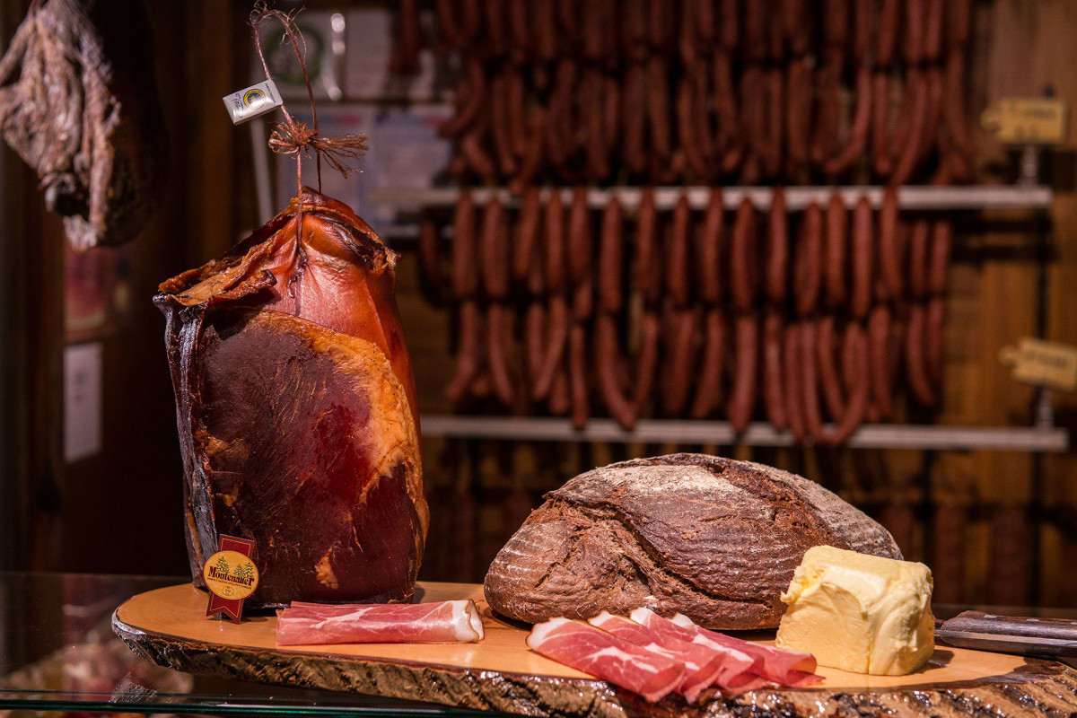 Montenauer cured meats - Amel - Cured meats and charcuterie - Ham