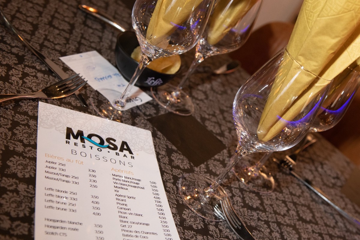 Mosa Bar Restaurant