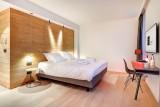 R Hotel Experiences