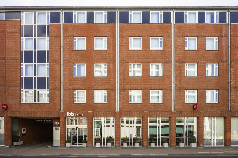 Ibis Namur Centre - Hotel - Exterior View